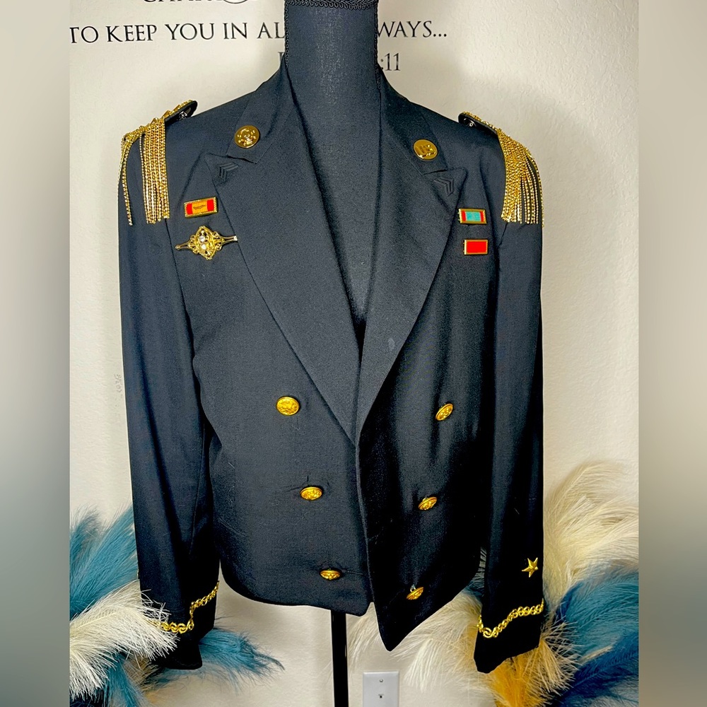 ❌❌❌ SOLD ❌❌❌ Authentic Custom Military Blazer